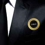 Logotyp för guld & Black Anpassningsbar  Business  Knapp<br><div class="desc">Befordra ditt företag med den här elegant-knappen som innehåller guld-övertoningsbakgrund,  anpassningsbarnas logotyp och text. Lägg enkelt till dina uppgifter genom att klicka på alternativet "anpassa".</div>