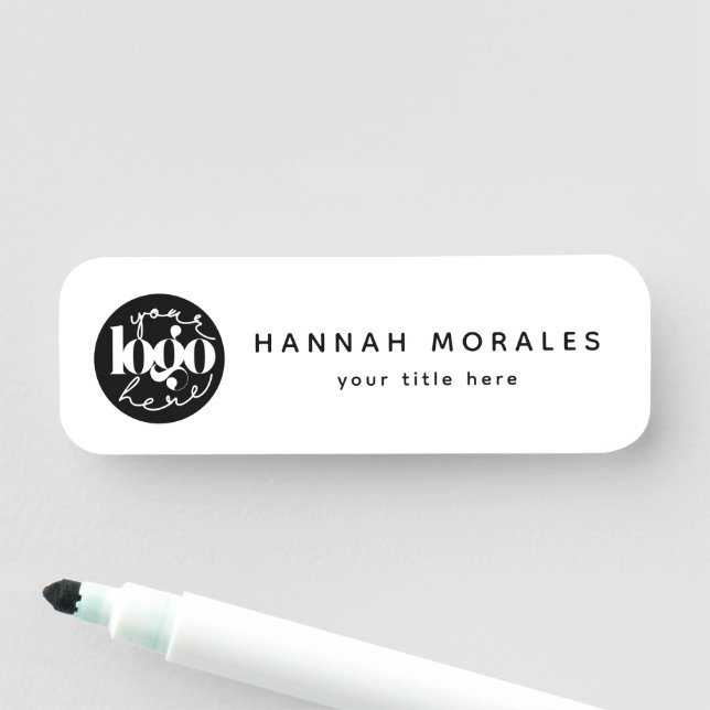 Logotyp för minimal Professionell - Anpassningsbar Namnbricka (På plats)