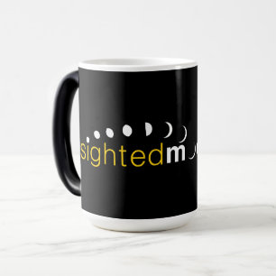 Logotyp för Sighted Moon Magisk Mugg