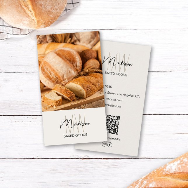 Logotyp i bakery Monogram Foto QR Neutralt Tone Visitkort (Bakery Monogram Logo Photo QR Neutral Tone Business Card)