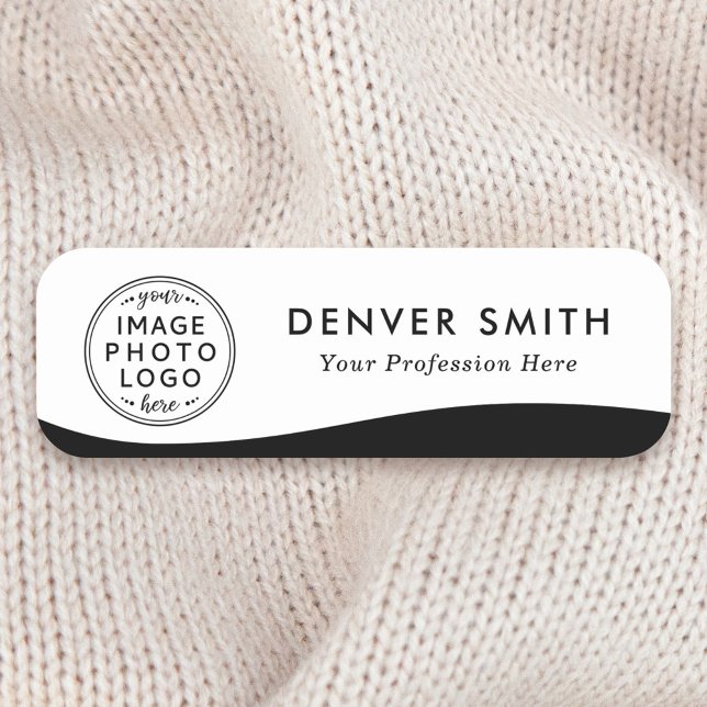 Logotyp namn titel svart våg vit modern namnbricka (Skapare uppladdad)