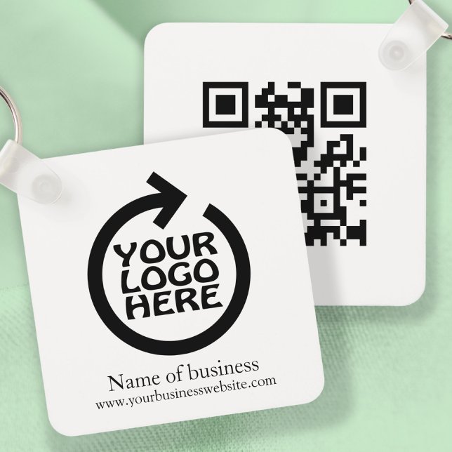 Logotyp och Personlig av QR-kod Nyckelring (Logo and QR Code Personalized Business Keychain by Ricaso. Change details to suit your requirements)