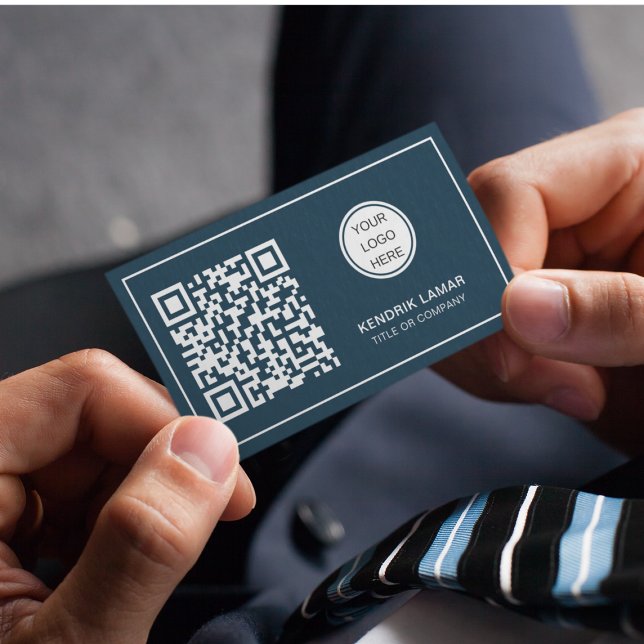 Logotyp QR-kod för professionell Navy Blue Company Visitkort (Skapare uppladdad)