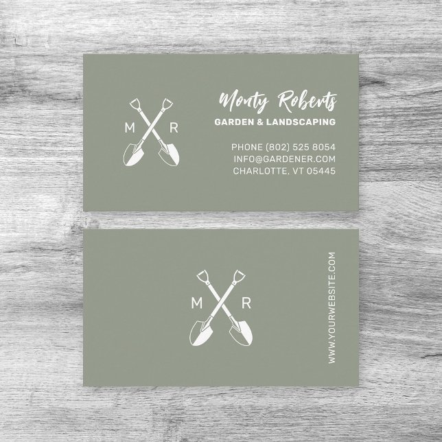 Logotypen Garden Landscaping Lera Grönt | Visitkort (Landscaping gardener professional business card with spades logo, initials and contact details.)