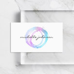 Logotypen Luxe Faux Holography Pawarded Circle Des Visitkort<br><div class="desc">En organisk målad cirkel i faux holoGraph-regnbåge blir en luxe-logotyp på denna mall för visitkort för designern, med tillägg av ditt namn eller ditt företag namn i en chic typbehandling. Höj ditt varumärke med den här moderna designen så att du kan se ut som en folkmassa och lämna ett varaktigt...</div>