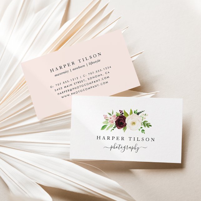Logotypen  Romantik Blommigt Visitkort (Skapare uppladdad)