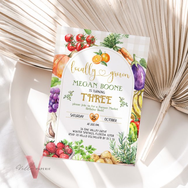 Lokalt odlad inbjudan till lantbrukare på födelsed (Skapare uppladdad)