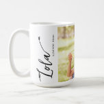 Lola I kärlek, Anpassningsbar fotoskript i Namn Kaffemugg<br><div class="desc">Fira din älskade Lola med den här Anpassningsbarna Photo Namn Script Mugg, en hjärtlig perfekt för Mor dag, födelsedagar, jul eller bara för att. Med ett favoritfoto med sitt barnbarn och en personlig namn är mugg en daglig påminnelse om kärlek och uppskattning. Lola tar hand om det med varje bak....</div>
