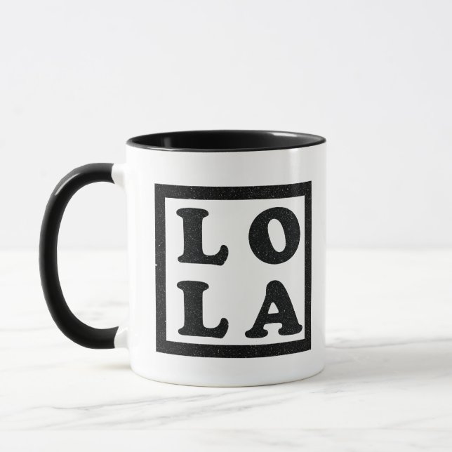 Lola Mugg (Vänster)