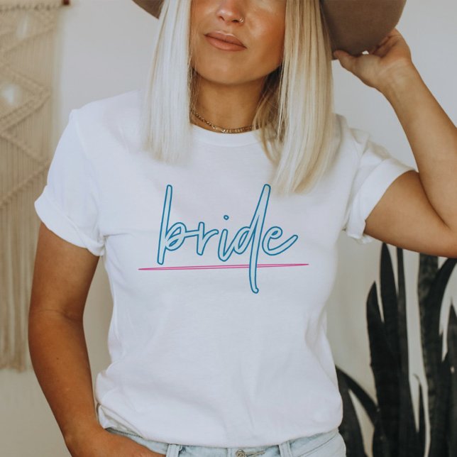 LOLA Neonblå och rosa 90-tals brud möhippa T Shirt (Skapare uppladdad)