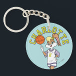 Lola's Basketball Spin<br><div class="desc">Önskar i stil med Lolas Basketball Spin! Den här dynamiska bilden fångar Lola Bunnys lekfulla anda när hon vrider en basketboll med skoningslös nåd. Hennes ikoniska och tillitsfulla inställning gör den här utformningen till en slam dunk för alla Looney Tunes fläkt. Anpassa din Zazzle-växel - från komitt till mugg som...</div>