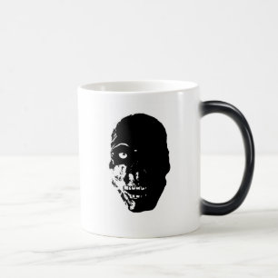 Lömsk Zombie Magisk Mugg