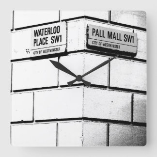 London Corner Fyrkantig Klocka