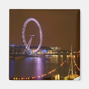 London Eye, Themsen och ljus från Magnet