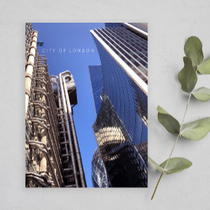 London Lloyd's byggnad i fotot av himlar Vykort