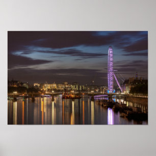 London öga och flod Thames på natten Poster