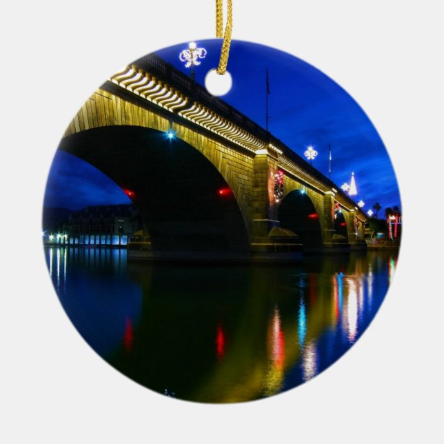 London överbryggar på skymningen julgransprydnad keramik (Framsidan)