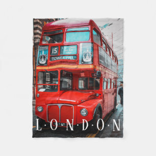 London Red Buss på Busy Street, White Text Fleecefilt