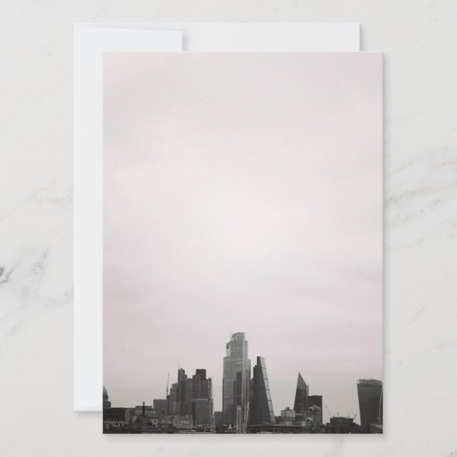 London Skyline (Framsida)