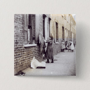 London Slums Knapp