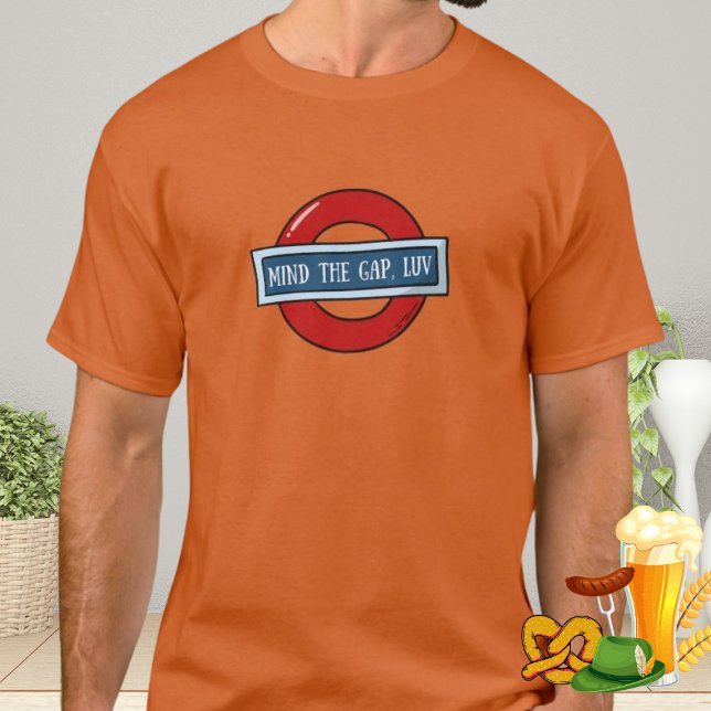 London Souvenir Funny Metro Mind the Gap UK Gift T Shirt (Skapare uppladdad)