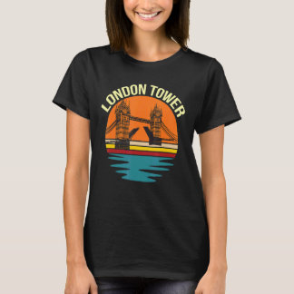 London Torn Bridge over Themes England Underbar T Shirt