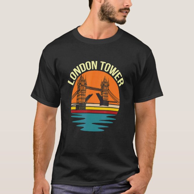 London Torn Bridge over Themes England Underbar T Shirt (Framsida)