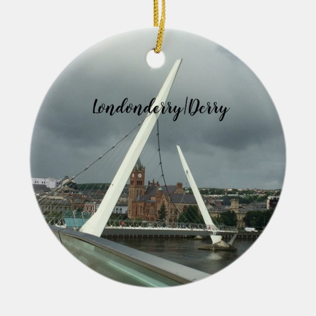 Londonderry-vy från bron Keramisk prydnad Julgransprydnad Keramik (Framsidan)