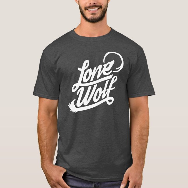 Lone Varg Typografisk Te Tee (Framsida)