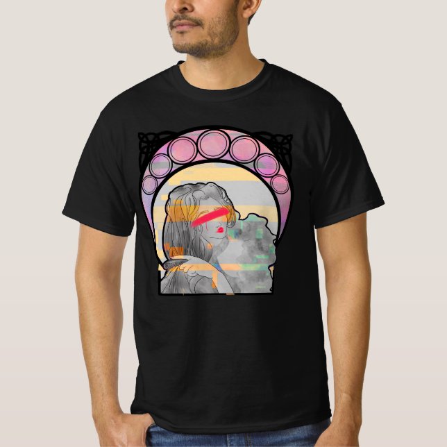 Lonely Doll Glitch Art T Shirt (Framsida)