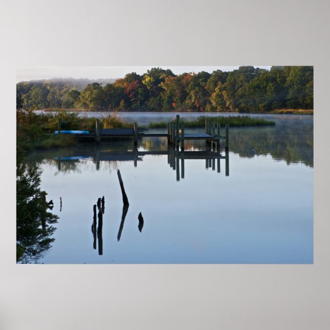 Lonely River Dock Poster (Framsidan)