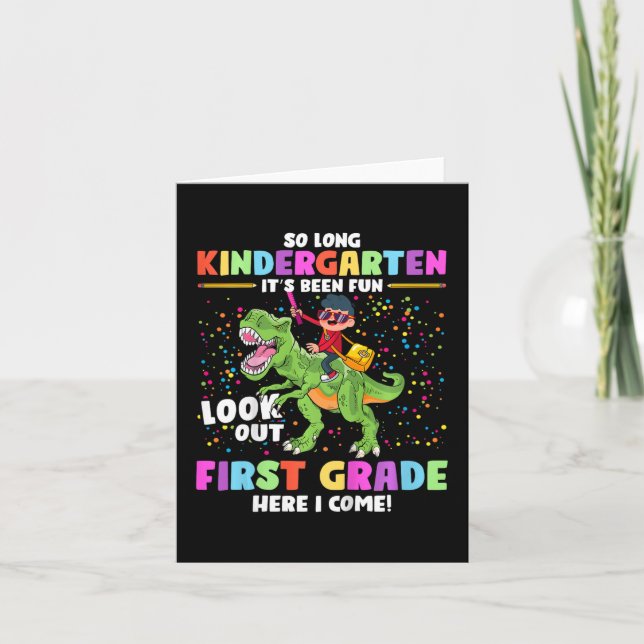 Long Kindergarten Studenten Cl 2023 Dinosaur K Kort (Framsida)