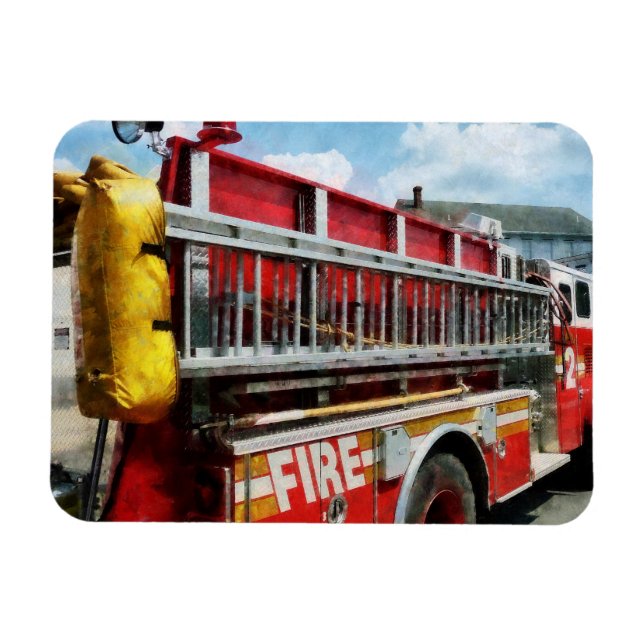 Long Ladder on Fire Lastbil Magnet (Horisontell)