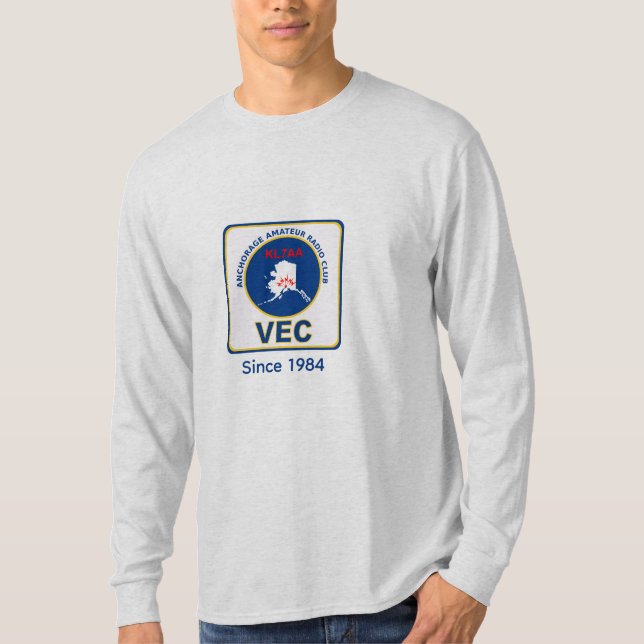 Long Sleeve T-Shirt Centered Emblem (VEC) (Framsida)