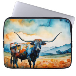 Longhorn Steer in a pasture Laptop Fodral