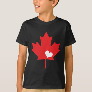 Lönnlöv och hjärta för Kanada dag kanadensisk T Shirt