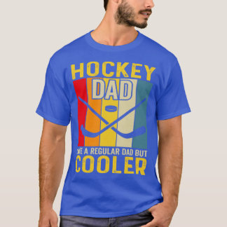 Lönnyj Hockey Pappa som en vanlig Pappa men kolerT T Shirt