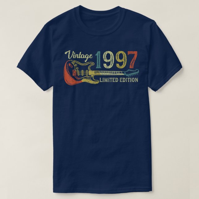 Lönsam 1997-födelsedagspresent för manar Guitar Äl T Shirt (Design framsida)