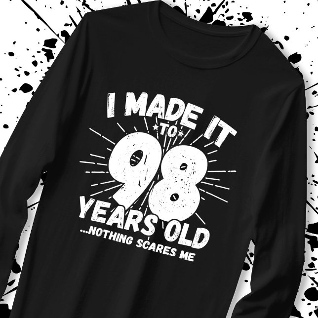 Lönsam 98:e födelsedag Sarcastic 98-åring T Shirt (Skapare uppladdad)