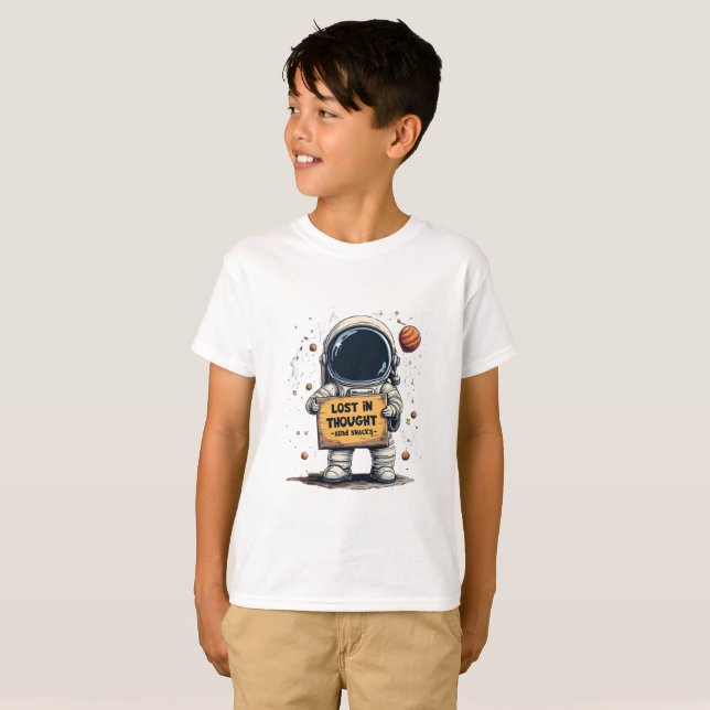 Lönsam Borttappad i tankaaaut Space Illustration T Shirt (Hel framsida)