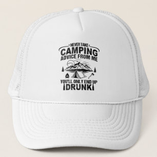 Lönsam camping som dricker ord keps