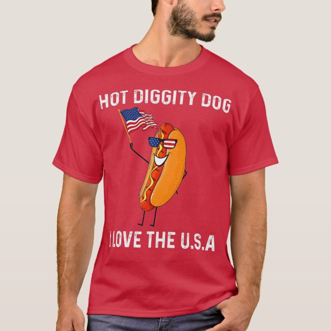 Lönsam fjärde Hund I Kärlek i juli Hett Diggity T Shirt (Framsida)