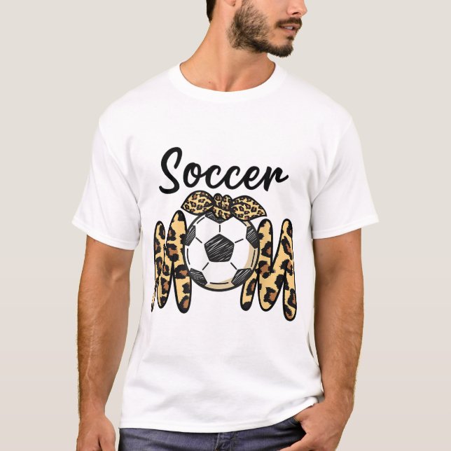 Lönsam fotboare Mamma Leopard med bog T Shirt (Framsida)