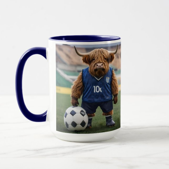 Lönsam höglandskädda, nedtryckt för fotboll. mugg (Vänster)