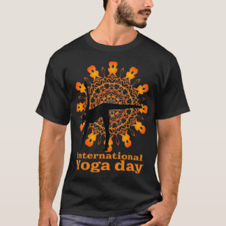 Lönsam Internationell Yoga Day Design for Women Ma T Shirt