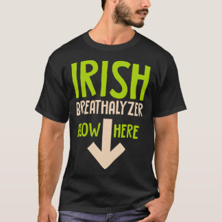 Lönsam irländsk andalysator blåser här saint patri t shirt