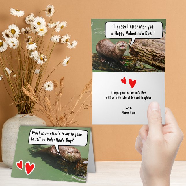 Lönsam Otter Barn Valentine Day Animal Kort (Laughing Otter Joke Valentine's Card for Anyone. Inside message is customizable.)