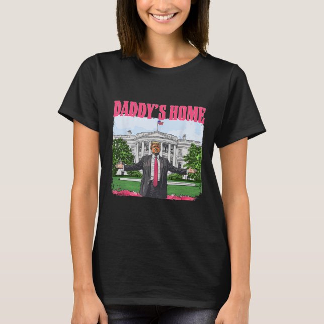 Lönsam Pappor Home Trump Rosa 2024 White House Com T Shirt (Framsida)
