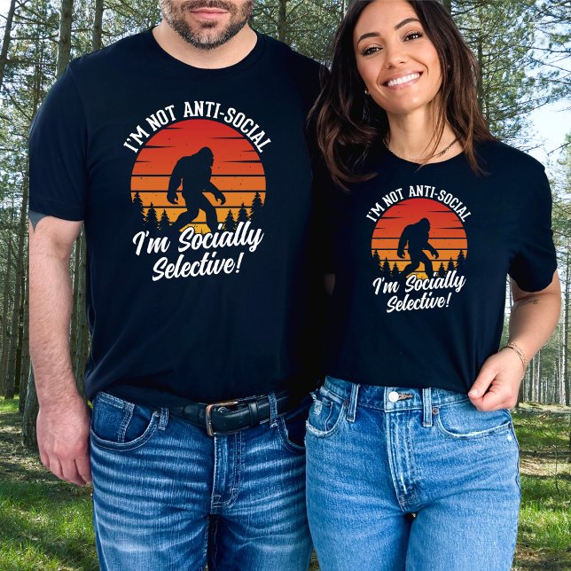 Lönsam stordfot, inte mot Social socialt selektiv T Shirt (Skapare uppladdad)