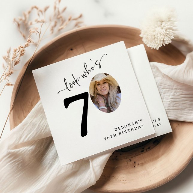 Look Who's 70! Modern Photo 70th Birthday Pappersservett (Skapare uppladdad)